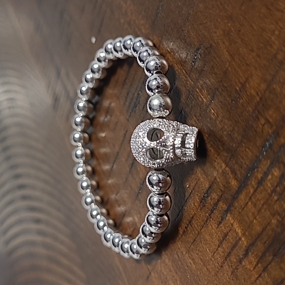 Womans Bracelet. - Picture 4 of 4